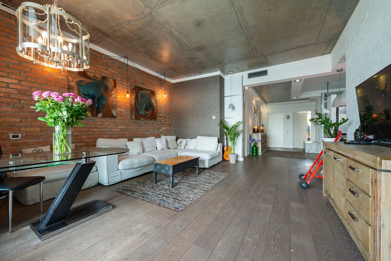 3 BHK Brooklyn Avenue Interior